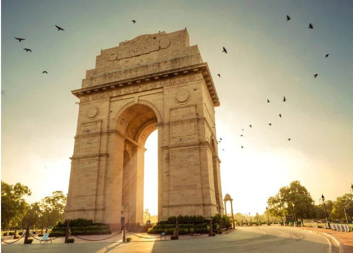 Delhi Taxi - Om Sai Ram Travels